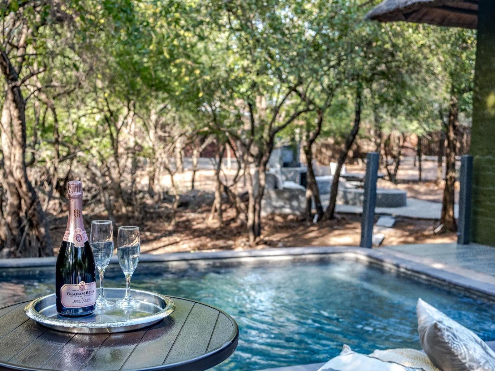 Croc Orvyll'S Kruger Lodge Марлот Парк Екстериор снимка